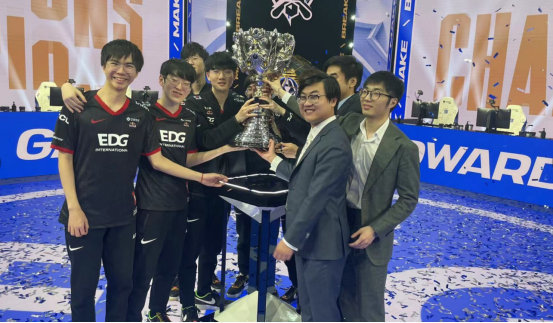 西蒙斯的问 西蒙斯的问