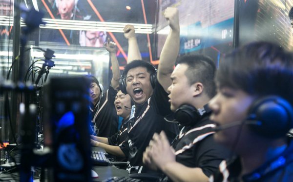 保持高位已 保持高位已