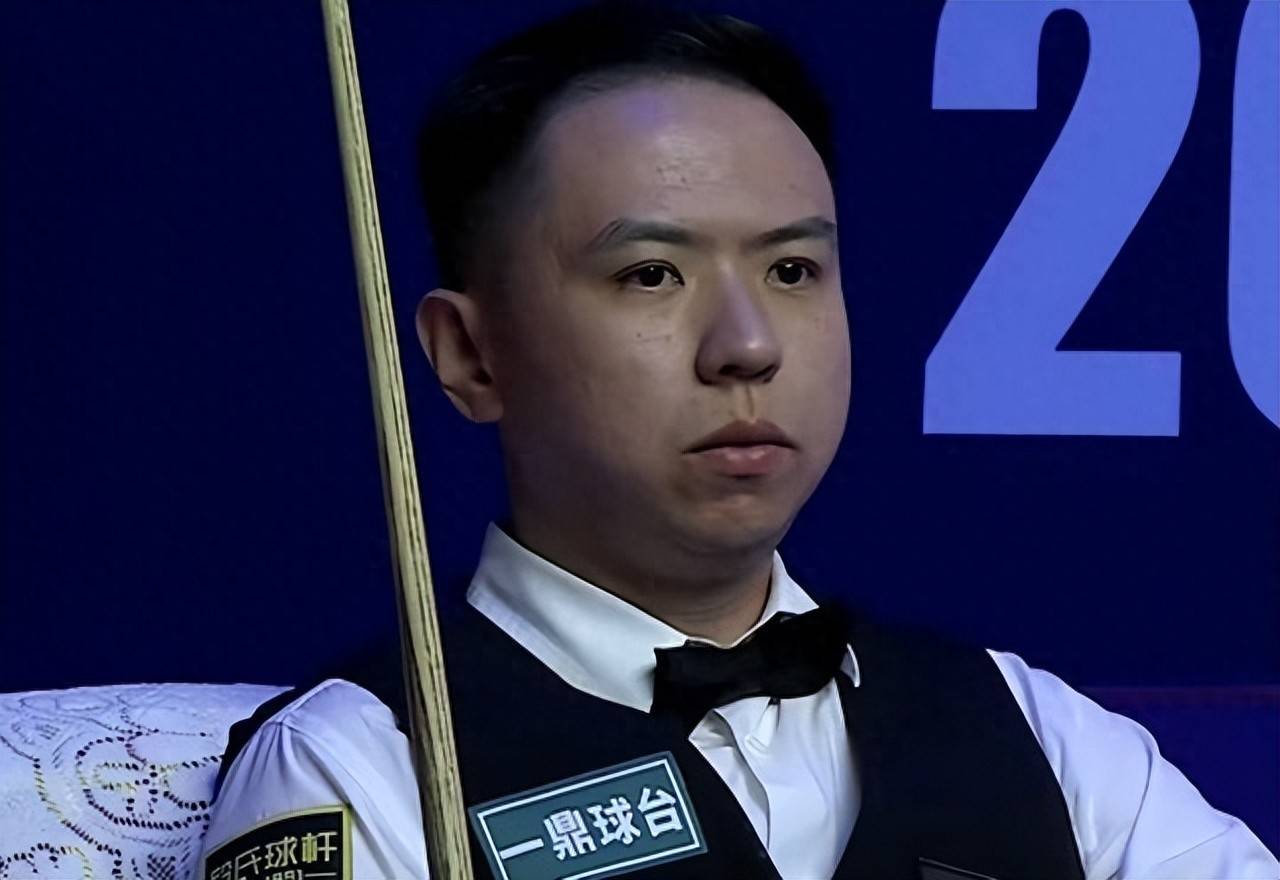 开始讨论他 开始讨论他