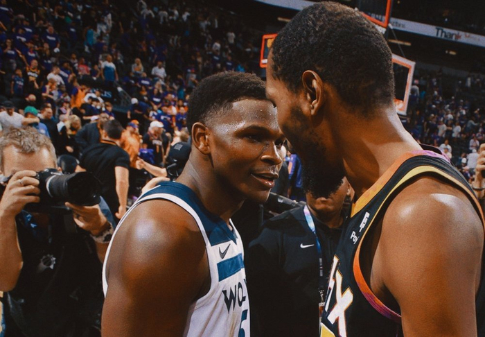 每体：巴萨对引入基耶萨有信心，并相信和耐克达成协议后可以注册